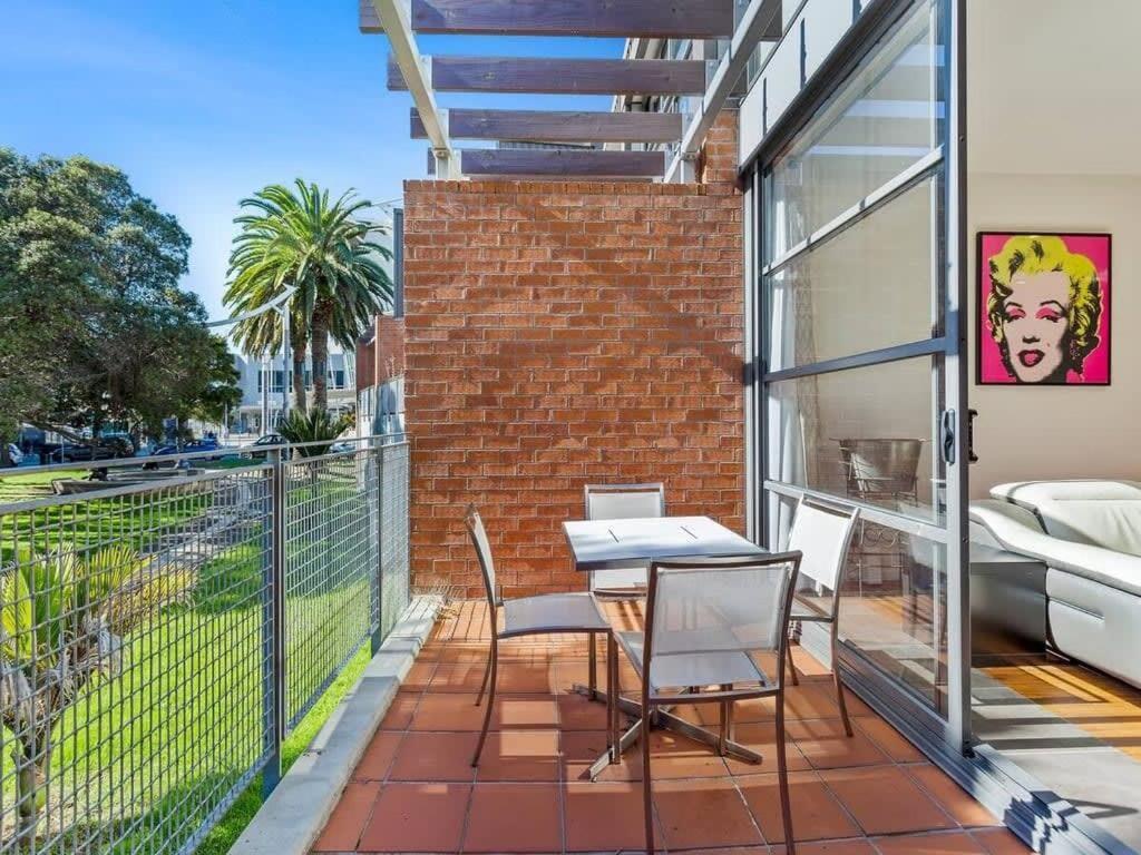 Sleek Modern Pad Next To Spark Arena Free Parking Auckland Esterno foto